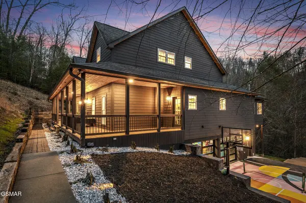 2210 Woodcock Trail, Sevierville, TN 37876