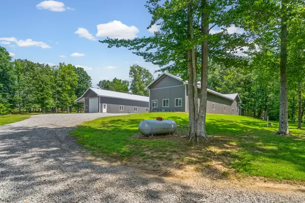317 Bobcat Trl, Dover, TN 37058