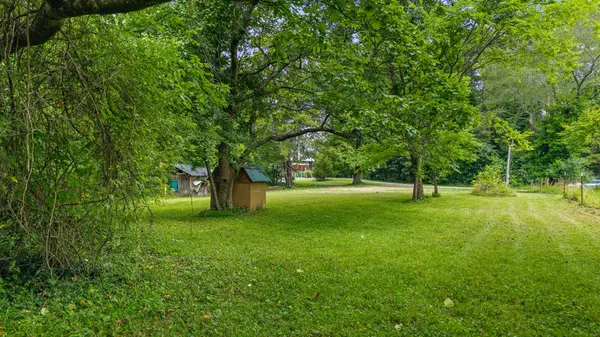 195 Crisp Lane, Decatur, TN 37322