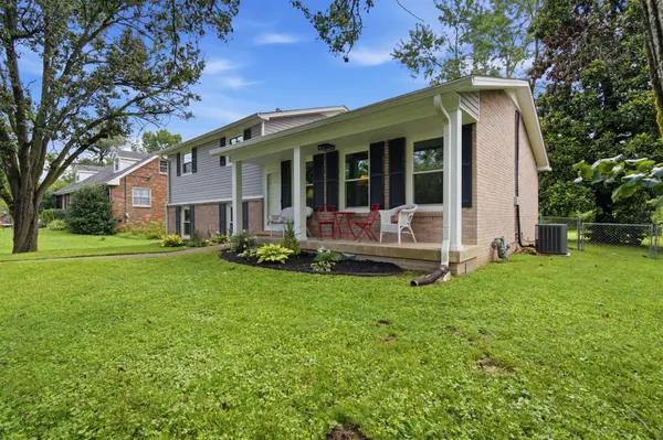 445 Harwell Dr, Hermitage, TN 37076