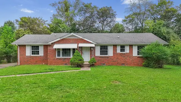 1347 Gibson Dr, Clarksville, TN 37043