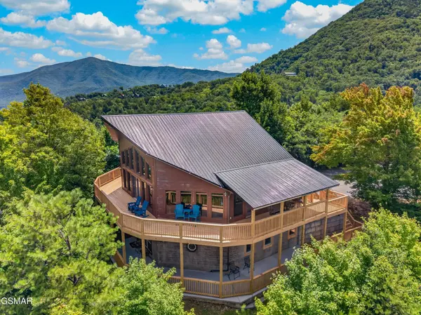3219 Grouse Ridge Lane, Sevierville, TN 37862