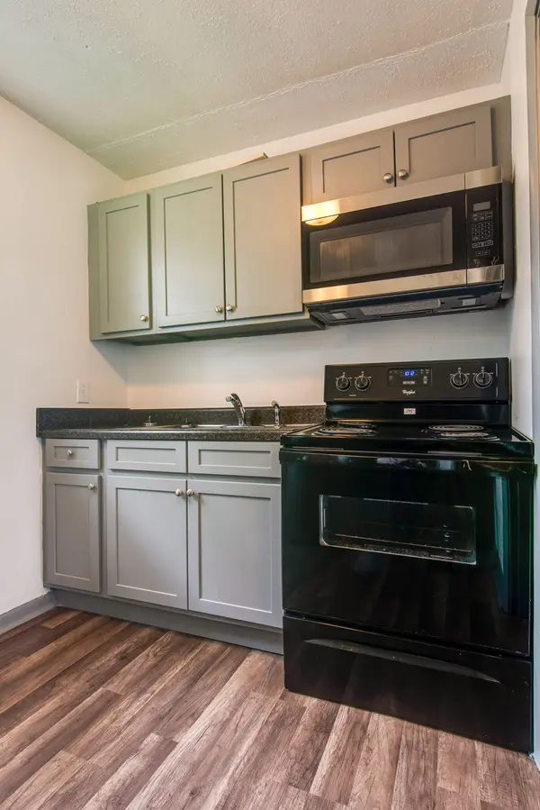 1733 17th Ave #N, Nashville, TN 37208