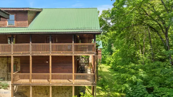 543 Blackberry Ridge Way, Pigeon Forge, TN 37863