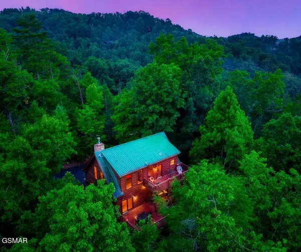 1229 Secona Way, Sevierville, TN 37876