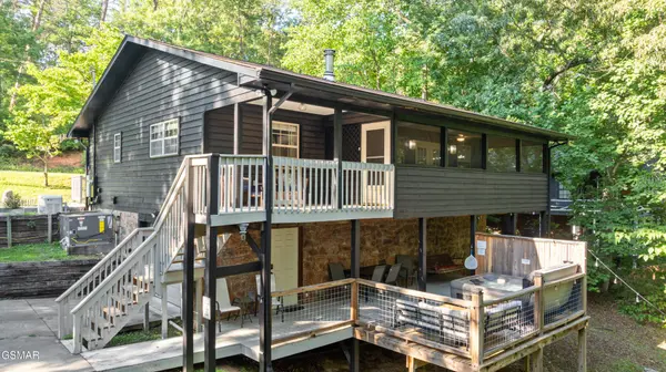 1635 S Mountain View Road, Sevierville, TN 37876