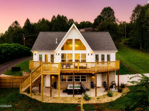 3885 Katelyns Lane, Sevierville, TN 37876