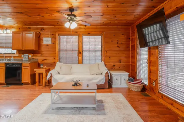 1220 Sugar Loaf Road, Sevierville, TN 37876