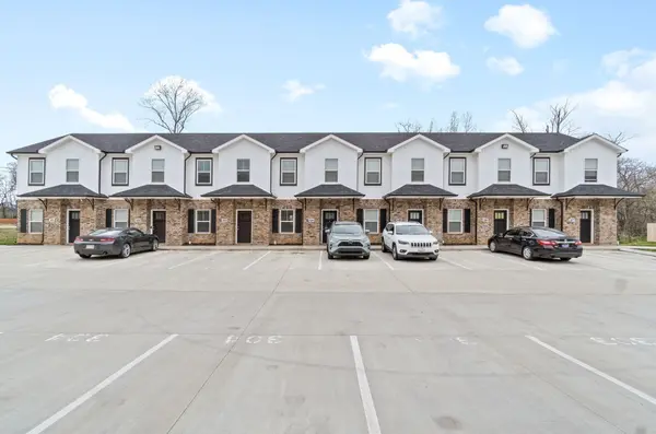 1625 Golf Club Ln #308, Clarksville, TN 37043