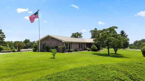 130 County Road 550,  Athens,  TN 37303