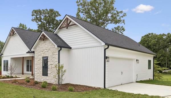 205 Hidden View, Dunlap, TN 37327