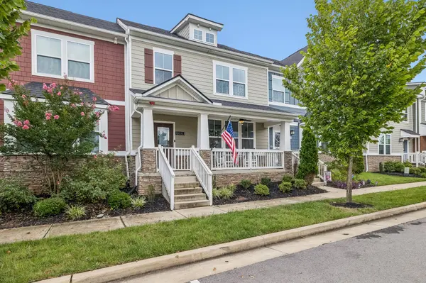 1031 Oglethorpe Dr, Franklin, TN 37064