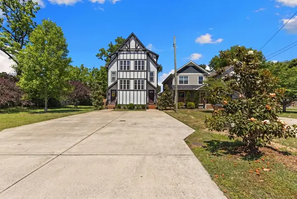 911 Cahal Ave, Nashville, TN 37206
