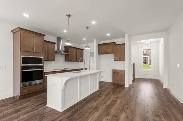 1104 Riverview Run, Madison, TN 37115