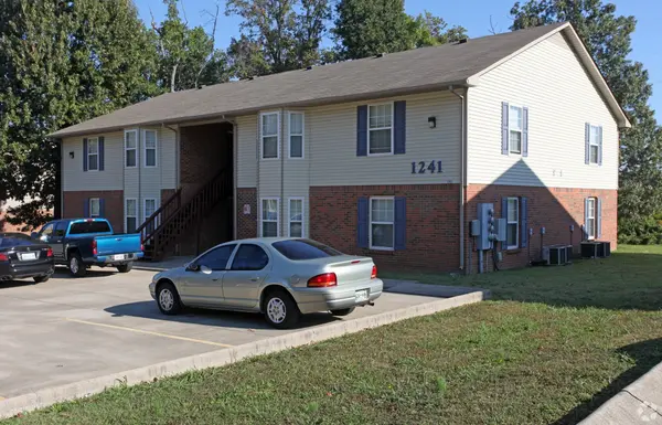 1208 Parkway Pl #B, Clarksville, TN 37042