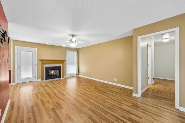 827 Sugarcane Way, Clarksville, TN 37040