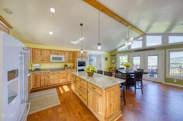 4109 Ole Smoky Way, Sevierville, TN 37862