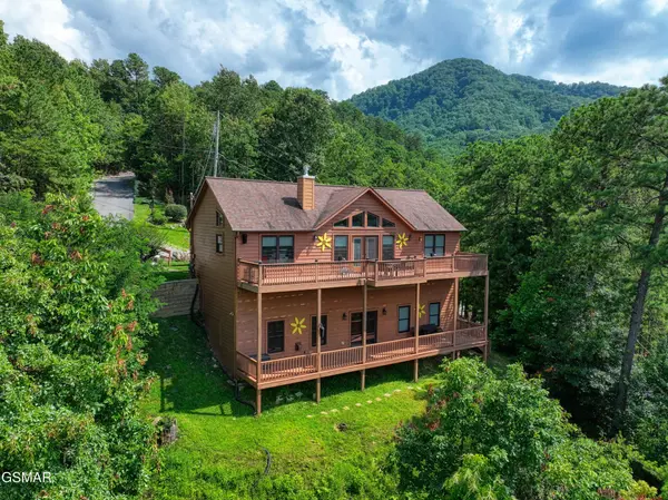 4109 Ole Smoky Way, Sevierville, TN 37862
