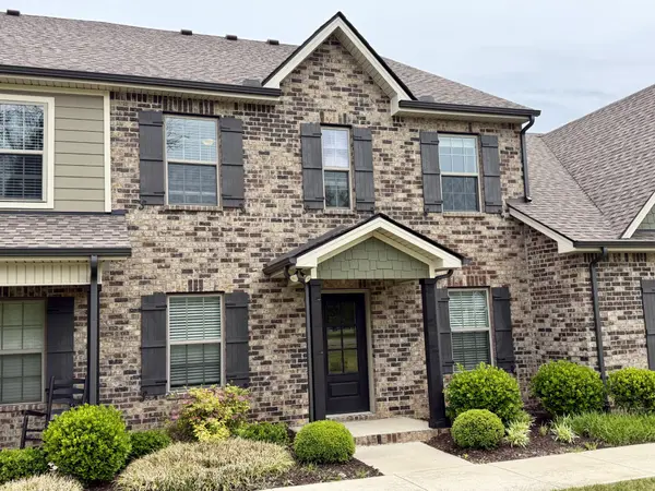 5628 Maples Retreat Drive, Murfreesboro, TN 37127