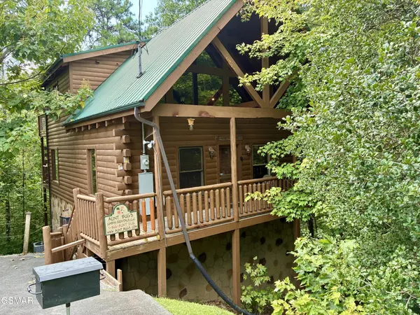 1724 Azalea Circle, Sevierville, TN 37876