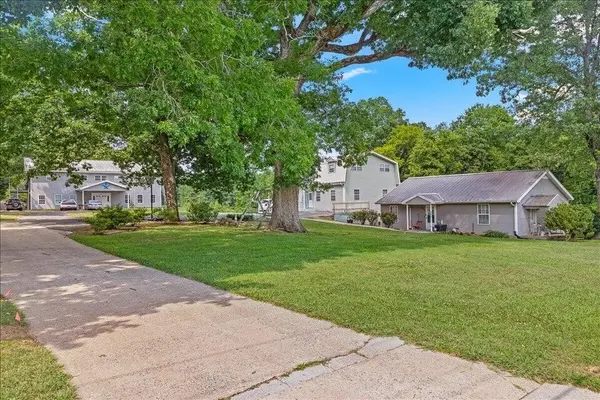 355359 County Road 475, Etowah, TN 37331