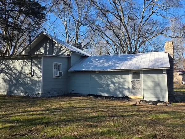 18 Brown Teal Rd, Petersburg, TN 37144