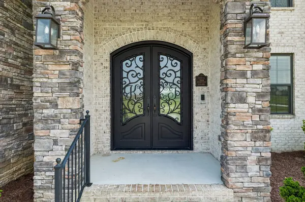 1083 Caballo Trl, Gallatin, TN 37066