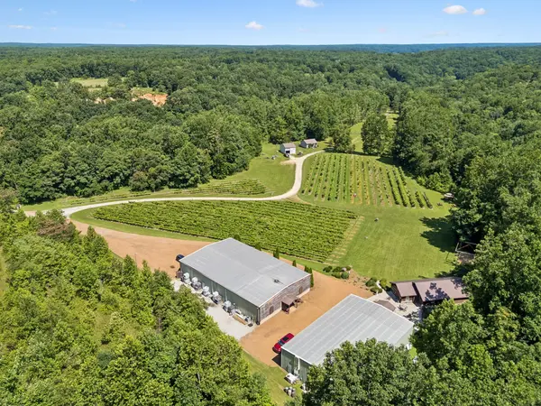 109 Overhead Bridge Rd, Hampshire, TN 38461