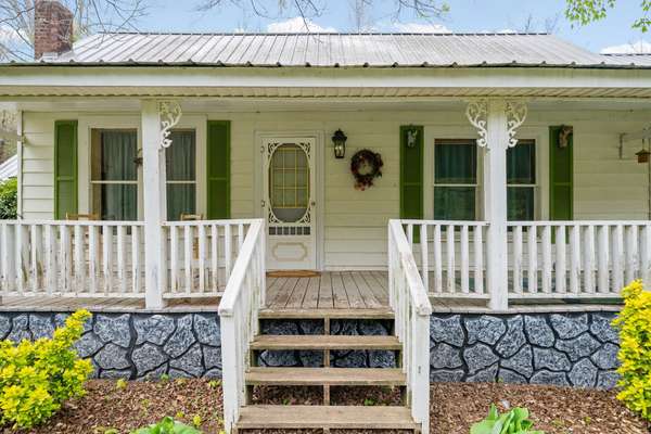 35 Bud Parker Lane, Erin, TN 37061