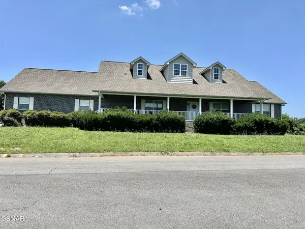 1220 Whaleys Overlook, Kodak, TN 37764