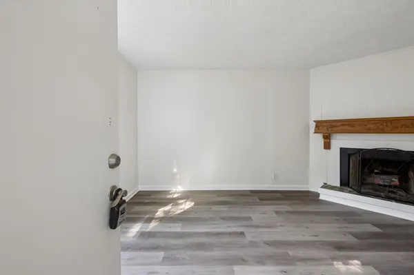 3245 Niagara Dr, Nashville, TN 37214