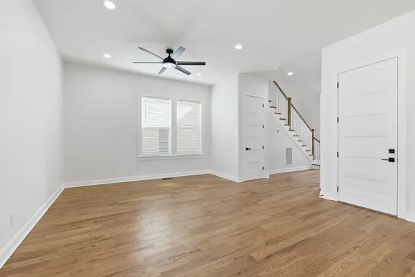 2312 18th Ave #N, Nashville, TN 37208
