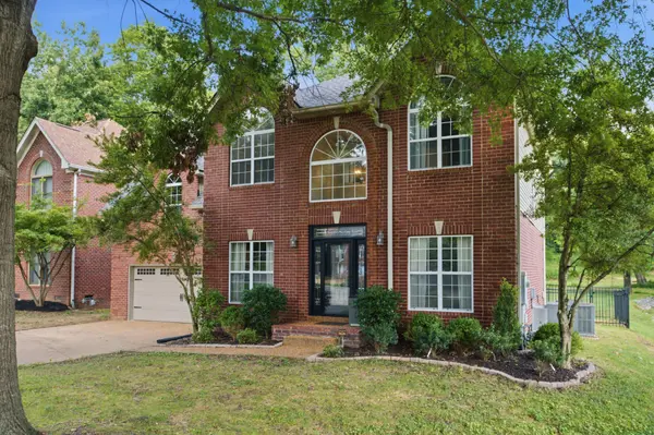 5004 Tulip Grove Ln, Hermitage, TN 37076