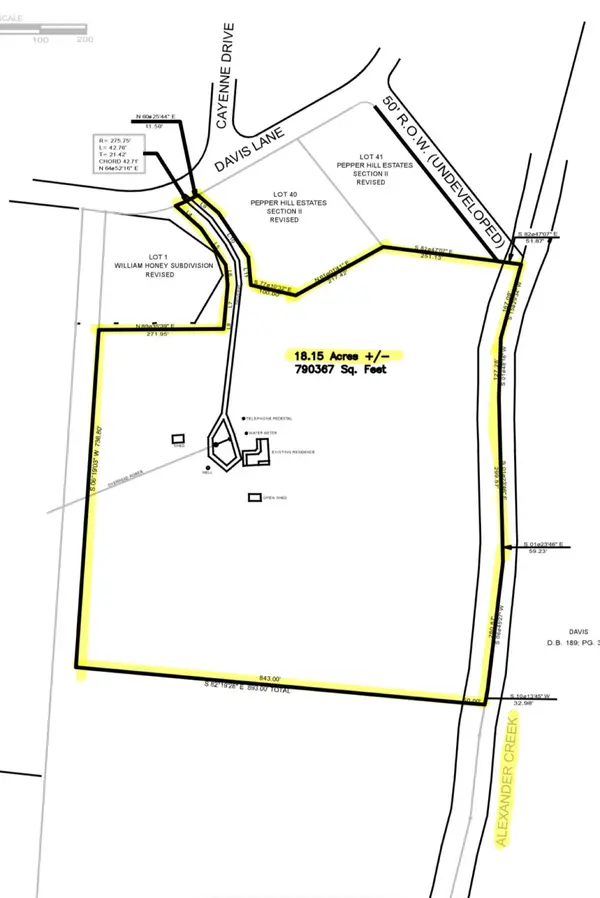 300 Davis Ln, Unionville, TN 37180