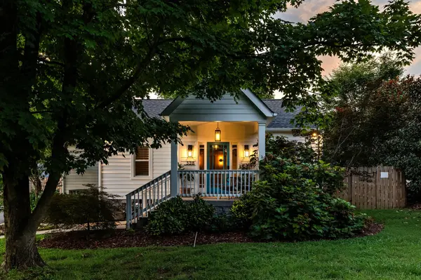 328 11th Ave #N, Franklin, TN 37064
