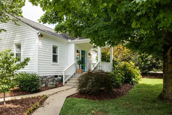 328 11th Ave #N, Franklin, TN 37064