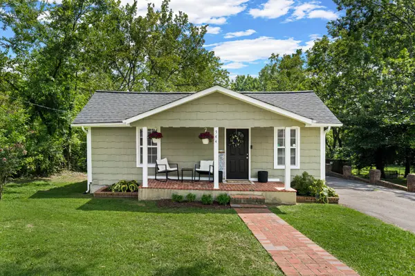 544 Maplewood Ln, Nashville, TN 37216
