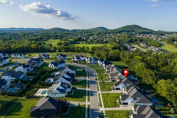 1878 Traditions Cir, Brentwood, TN 37027