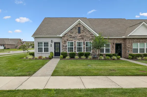 903 Meadowcrest Way, Lebanon, TN 37090