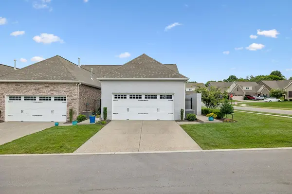 903 Meadowcrest Way, Lebanon, TN 37090