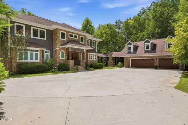 454 Pa Proffitt Road, Gatlinburg, TN 37738