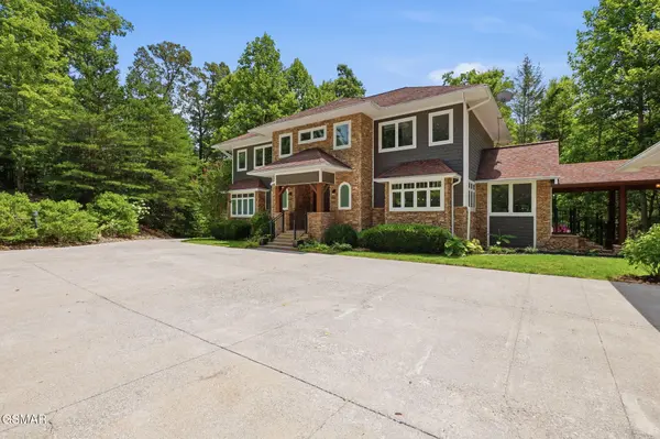 454 Pa Proffitt Road, Gatlinburg, TN 37738