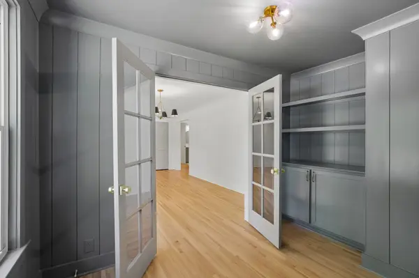 5157 Regent Dr, Nashville, TN 37220
