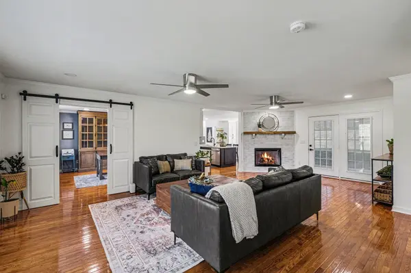 7552 Nolensville Rd, Nolensville, TN 37135
