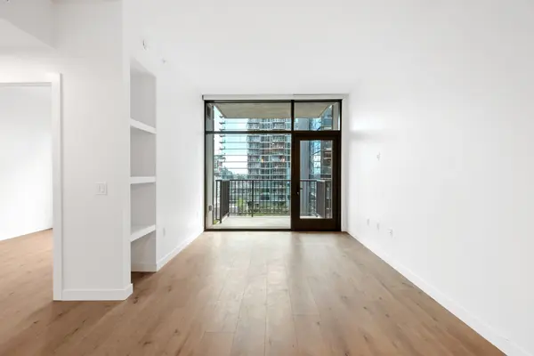 1212 Demonbreun St #A6, Nashville, TN 37203