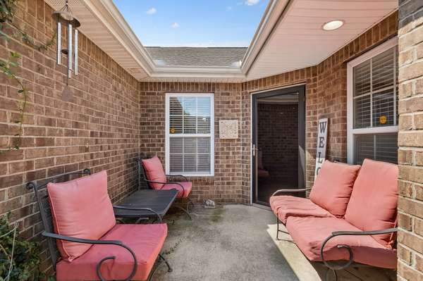 395 Devon Chase Hl #1102, Gallatin, TN 37066