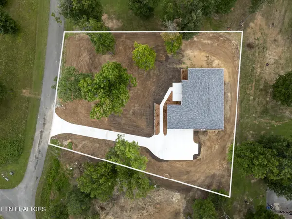427 Bluff View Lp, Crossville, TN 38571
