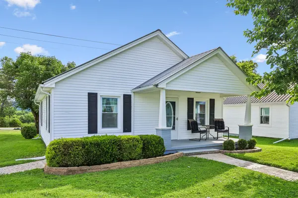 927 Trail St, Woodbury, TN 37190