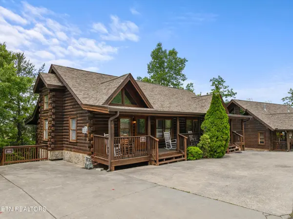 841 Golf View Blvd, Pigeon Forge, TN 37863