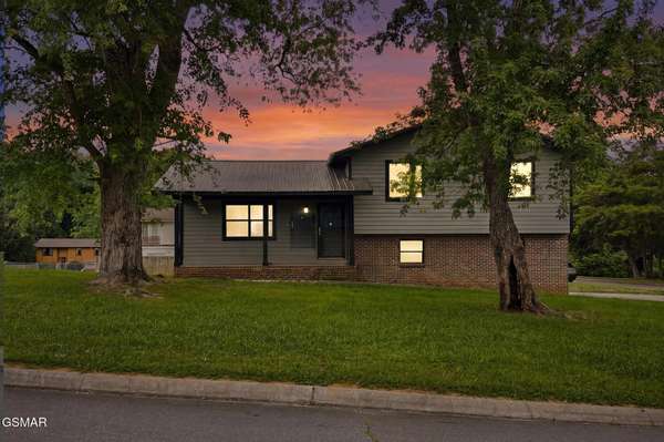 459 Water Oak Drive, Seymour, TN 37865